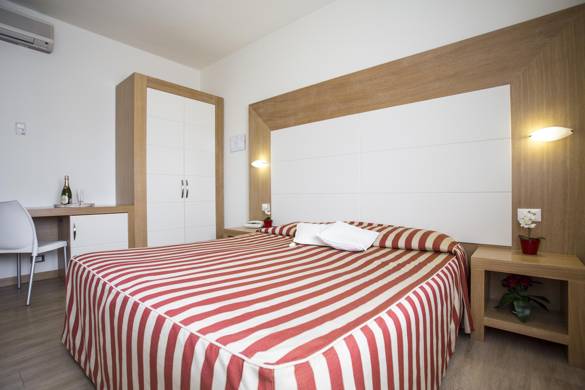 Hotel Sylvia Λίντο ντι Καμαϊόρε Εξωτερικό φωτογραφία