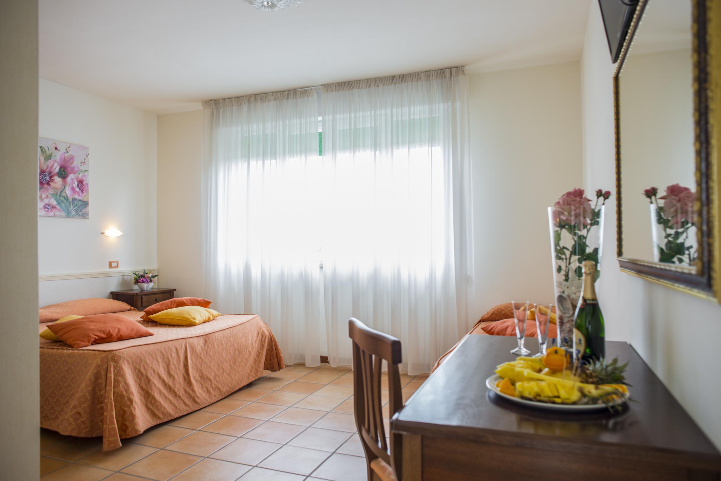 Hotel Sylvia Λίντο ντι Καμαϊόρε Εξωτερικό φωτογραφία