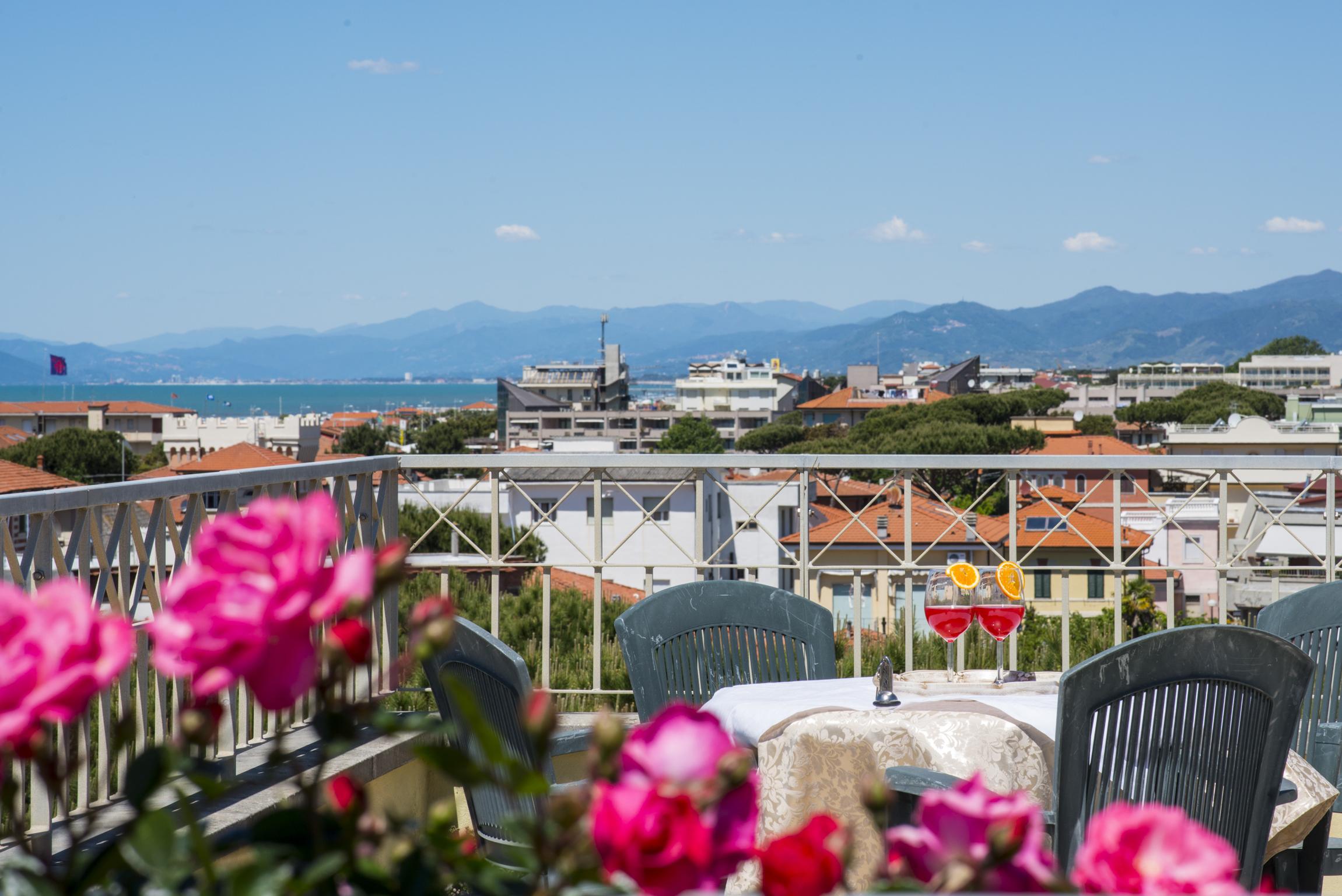 Hotel Sylvia Λίντο ντι Καμαϊόρε Εξωτερικό φωτογραφία