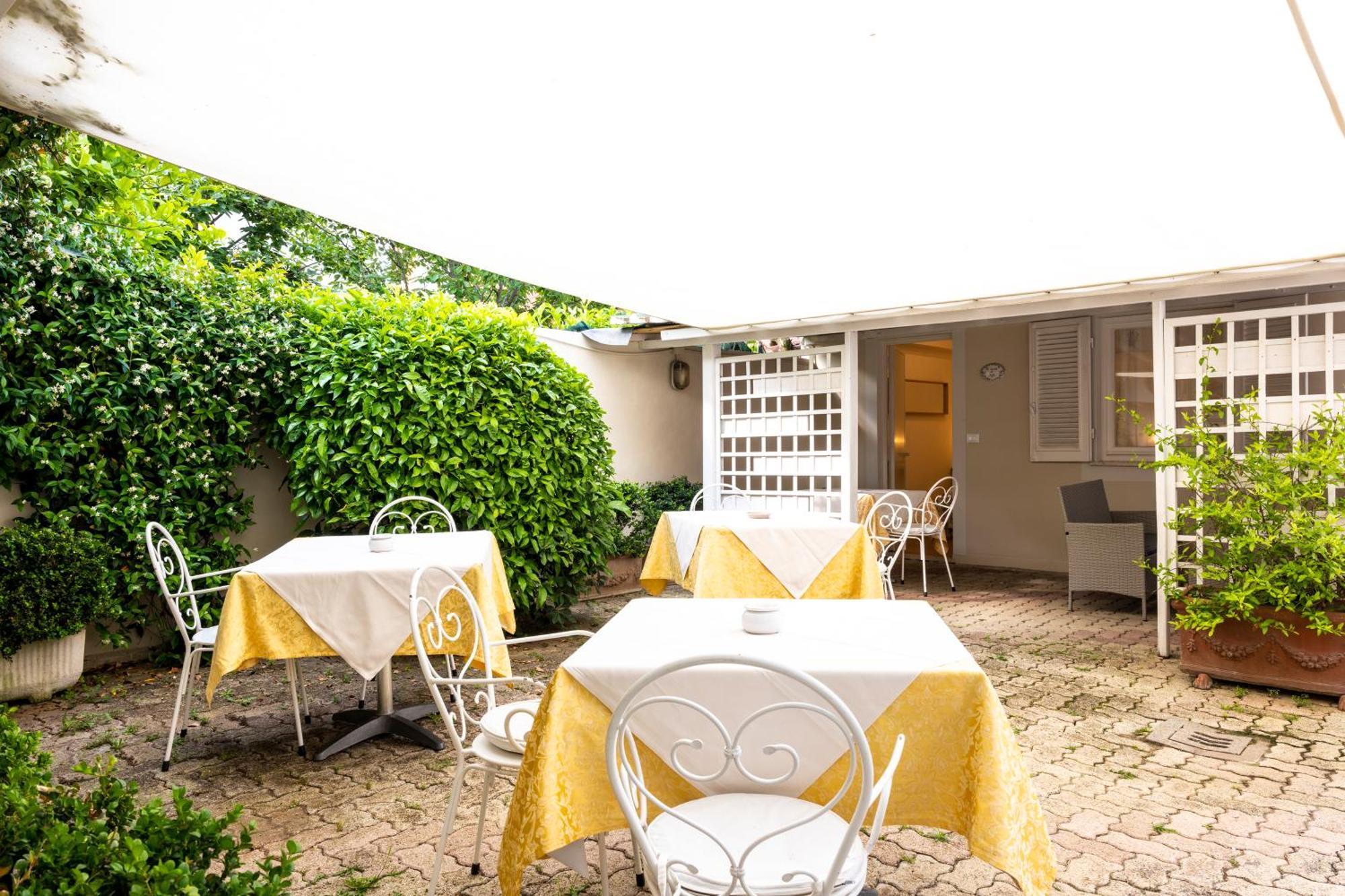 Hotel Sylvia Λίντο ντι Καμαϊόρε Δωμάτιο φωτογραφία
